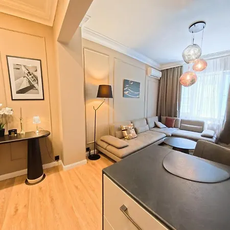 Amber Corner I Brand New Flat Location