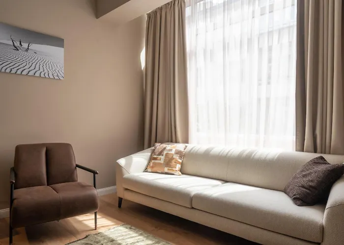 Amber Corner I Brand New Flat Location